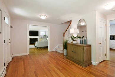 28 Ivy Ln, Sherborn, MA 01770 - photo 4