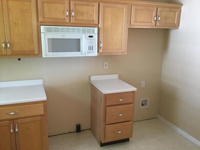 327 Windsong Dr, La Fayette, GA 30728 - photo 2