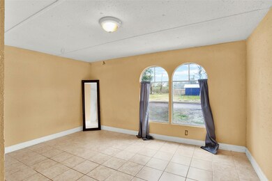 838 County Road 925b, Alvin, TX 77511 - photo 7