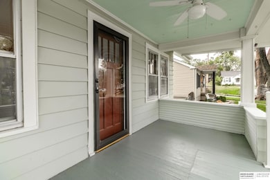 5608 Cedar St, Omaha, NE 68106 - photo 4