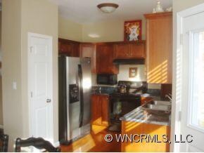 Bright Kitchen