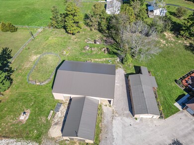 4210 S Leonard Springs Rd, Bloomington, IN 47403 - photo 4