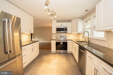 1693 County Line Rd, Bechtelsville, PA 19505 - photo 6