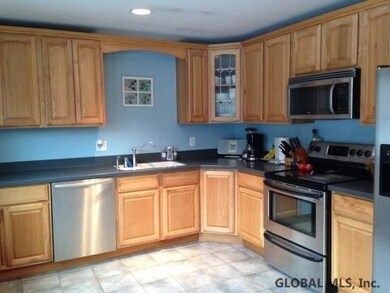 3 Lunis Ave, Rensselaer, NY 12144 - photo 5