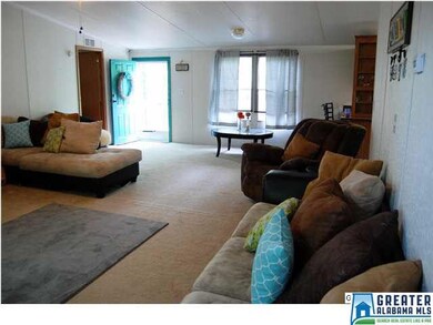 SPACIOUS AND COZY HOME!