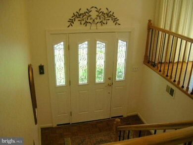 1602 Earlham Ave, Crofton, MD 21114 - photo 2