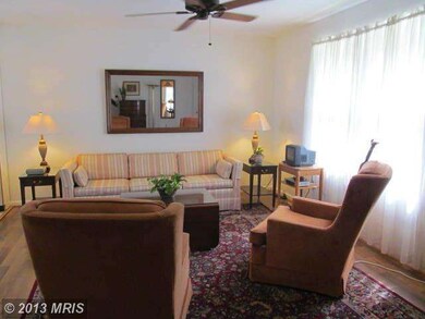 1721 Willis Dr, Halethorpe, MD 21227 - photo 4