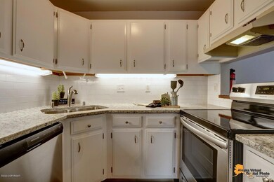 New Quartz Countertops