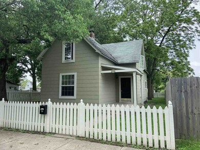 523 W Wilson Ave, Muncie, IN 47305 - photo 2