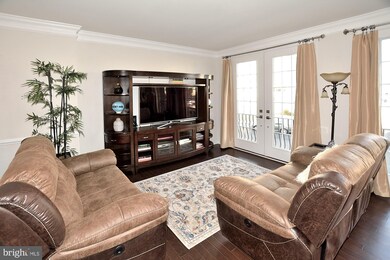 24993 Cambridge Hill Terrace, Chantilly, VA 20152 - photo 2