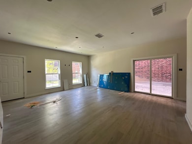 210 Veracruz Dr unit 203, Laredo, TX 78045 - photo 6