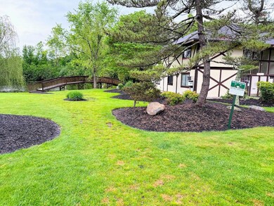 8 Scarborough Ln unit B, Wappingers Falls, NY 12590 - photo 5