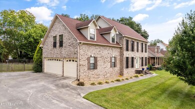 04-7308CastlegateBlvd-03