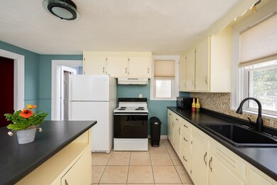 159 Warren Ave, Milton, MA 02186 - photo 4