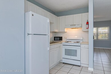 325-S-Brevard-204.jpg-SMALL