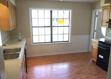 Kitchen (2)