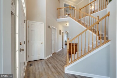 26158 Murrey Dr, Chantilly, VA 20152 - photo 6