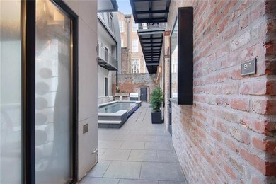 419 Carondelet St unit PHB, New Orleans, LA 70130 - photo 3