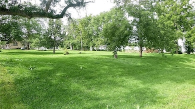 0 W 3rd St, Burlington Junction, MO 64428 - photo 2