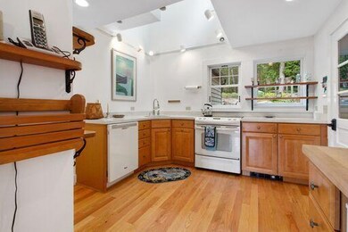 thumbnail_6kitchen