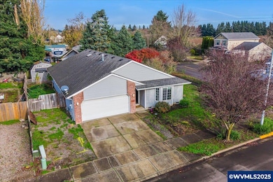 2367 Dorsey Dr, Hubbard, OR 97032 - photo 2