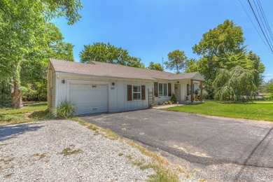 1011 N 4th St, Broken Arrow, OK 74012 - photo 5