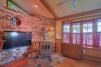 1932 E Greenleaf St, Allentown, PA 18109 - photo 5