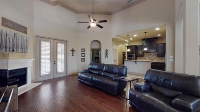 7609 Stamp Dr, North Richland Hills, TX 76182 - photo 5