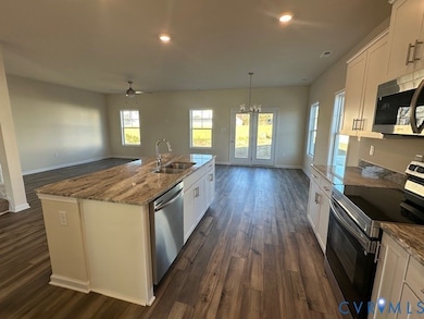 3624 Shining Armor Ln, Henrico, VA 23231 - photo 7