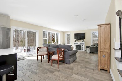 3 Summit Way_11