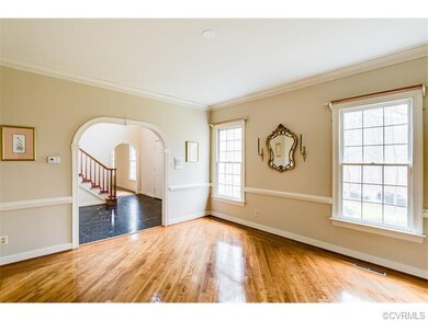 View from the dining room into the entrance hall. 