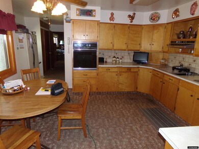 1205 E 30th Ave, Torrington, WY 82240 - photo 5