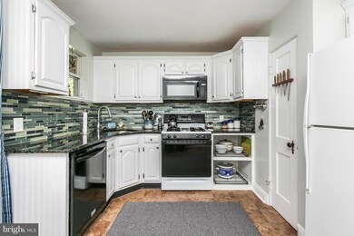 1653 Naturo Rd, Towson, MD 21286 - photo 7