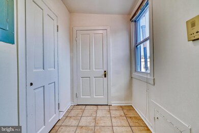 1208 N Calvert St unit 7, Baltimore, MD 21202 - photo 7