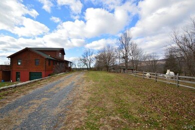 188 Sky Hollow Dr, Lenhartsville, PA 19534 - photo 3