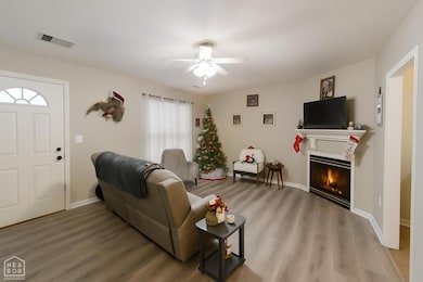 1508 Crepe Myrtle Dr, Jonesboro, AR 72401 - photo 2