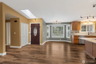 3843 Vassar Loop SE, Lacey, WA 98503 - photo 5