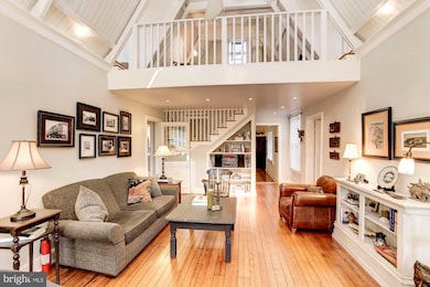 122 Grove Ave, Washington Grove, MD 20880 - photo 6