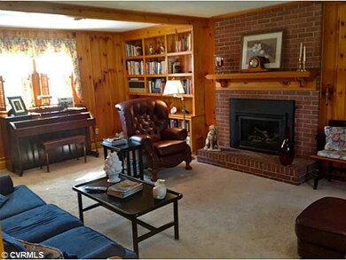 9705 Gardenia Dr, Henrico, VA 23228 - photo 7