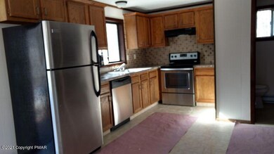 7210 Crescent Ln, Tobyhanna, PA 18466 - photo 7