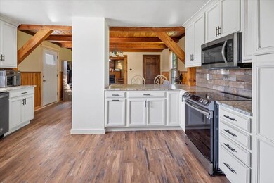 11-327 Bean St_Livermore_ME-05