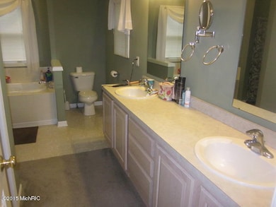 12317 Bowens Mill Rd, Wayland, MI 49348 - photo 5