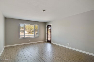 315 E Pebble Beach Dr, Tempe, AZ 85282 - photo 5