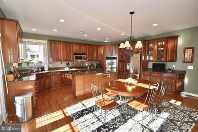 14505 Akker Ct, Gainesville, VA 20155 - photo 5