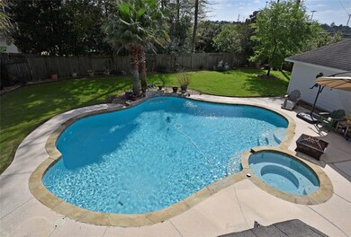 22963 Ashmore Estates Ct, Conroe, TX 77385 - photo 2