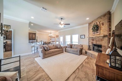 236 Cottongame Dr, Weatherford, TX 76088 - photo 5