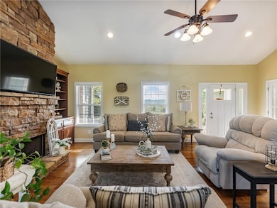 7657 Pea Ridge Rd, Lula, GA 30554 - photo 6