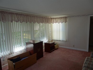 33 Oak Hill Dr unit 33, Hampstead, NH 03841 - photo 4