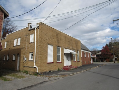 101 W Weber Ave, Du Bois, PA 15801 - photo 2