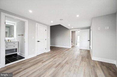 1801 N 6th St unit 2, Philadelphia, PA 19122 - photo 7